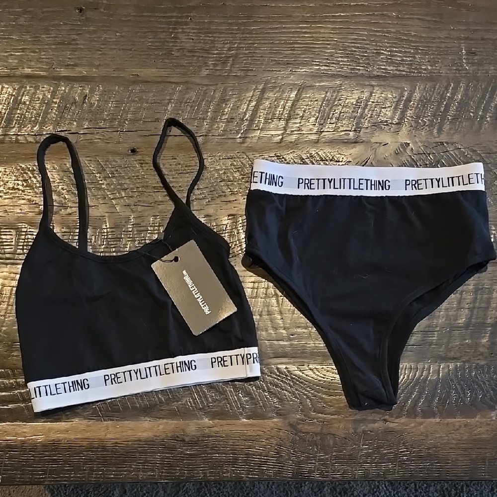 New PrettyLittleThing Black Branded Strap Set
